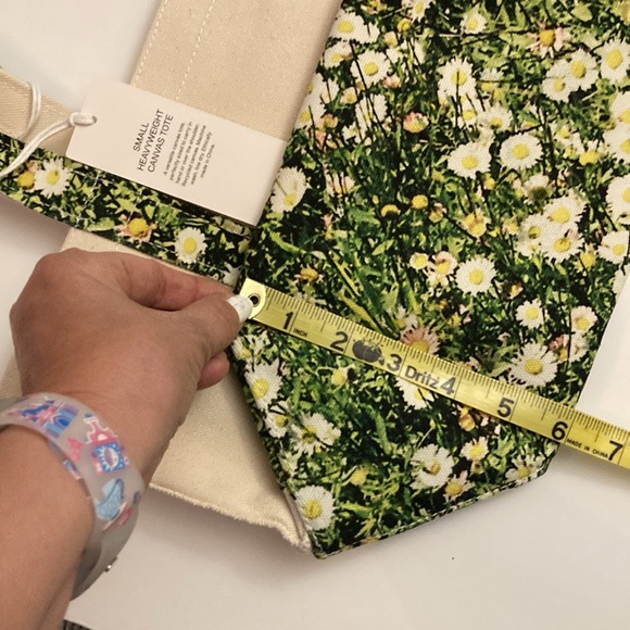 Baggu Floral Canvas Tote Bag Cream and Green NEW Daisy grass - Picture 6 of 11